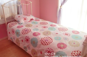 お気に入りのベッド①