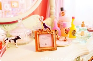 リボンモチーフのミニフォトフレーム