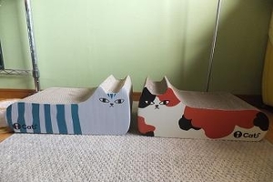 にゃんこ爪とぎ